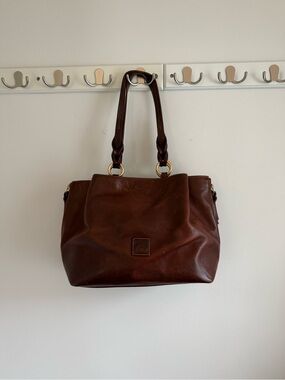 Dooney & Bourke Brown Florentine Large Zip Barlow